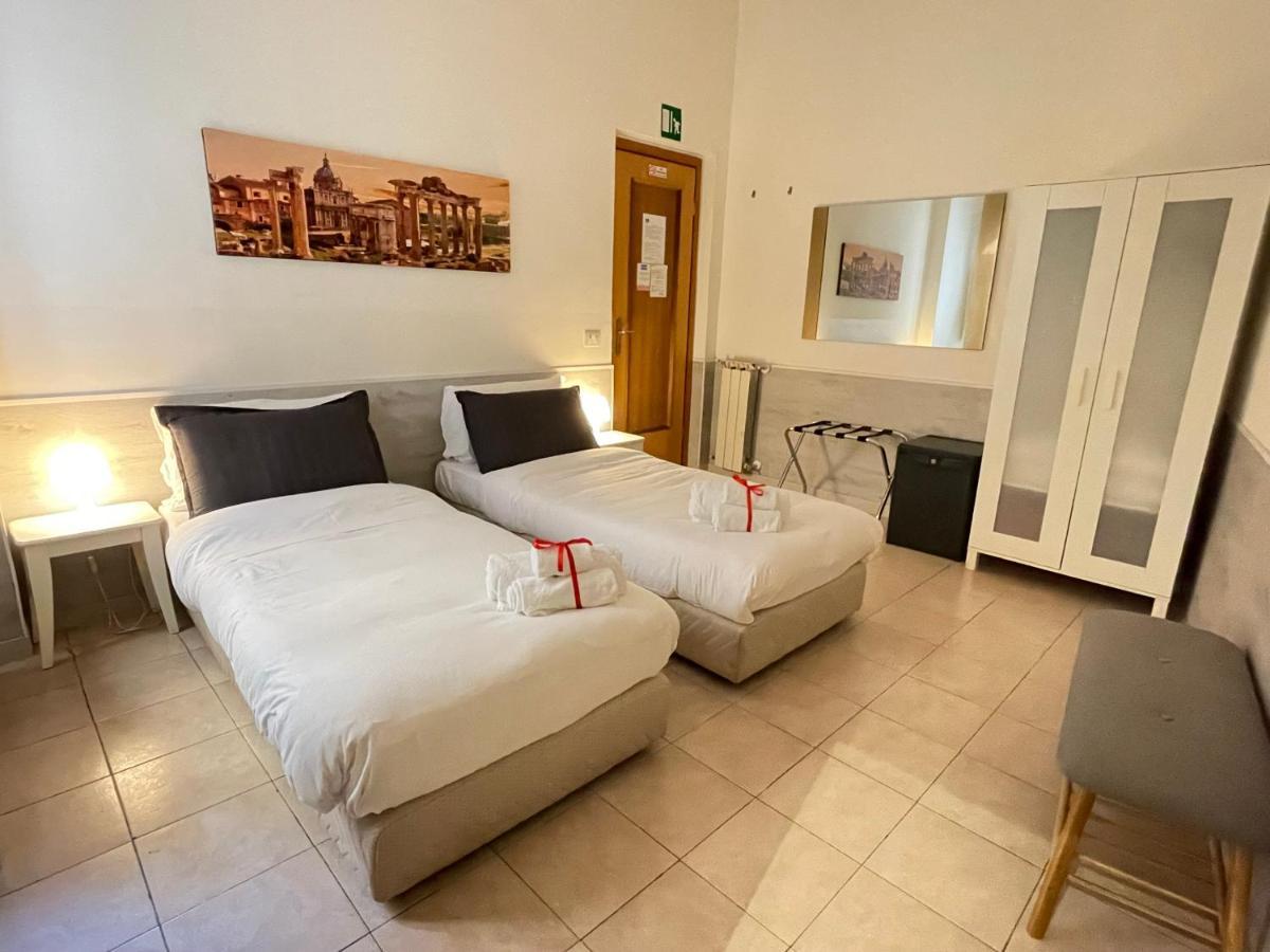 Roman Holidays Rooms Otranto エクステリア 写真