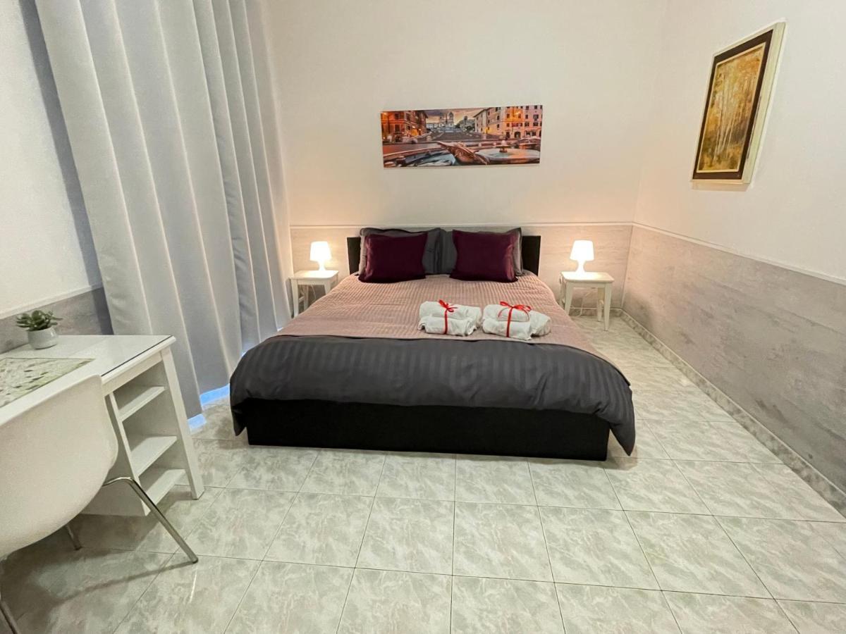 Roman Holidays Rooms Otranto エクステリア 写真