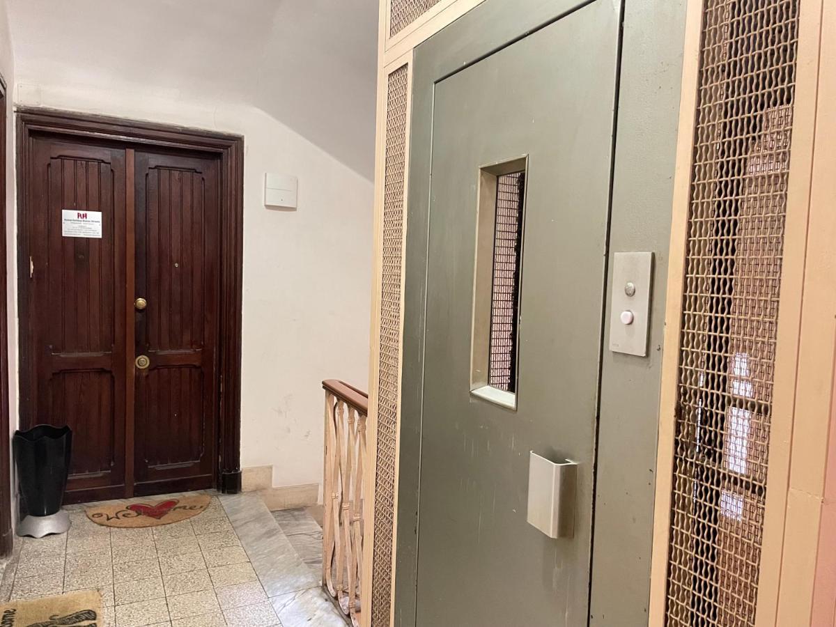 Roman Holidays Rooms Otranto エクステリア 写真
